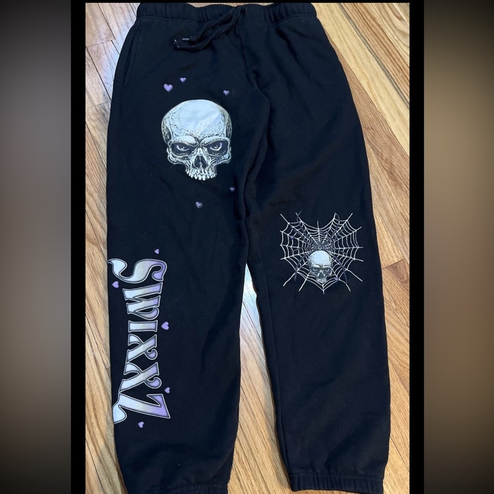 SWIXXZ Tangled Skull Black Jogger Sweatpants Size Medium Rare & Hard 2 Find NWOT